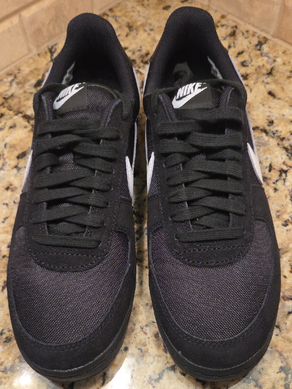 NIKE Field General Men 10/Women 11.5 HF3165 001